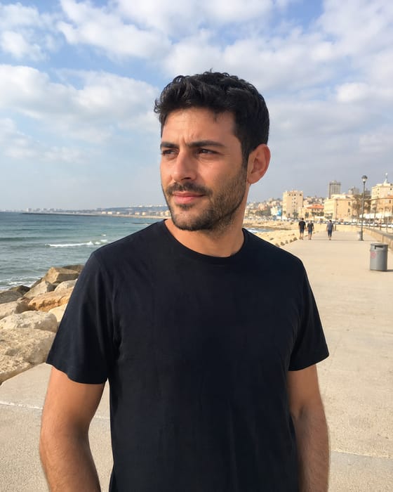 דוגמה: פורטרט חוץ באור טבעי